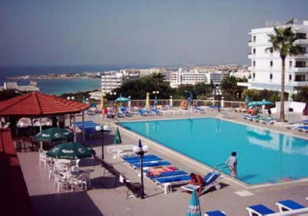 ****  Tofinis Hotel Ayia Napa Cyprus