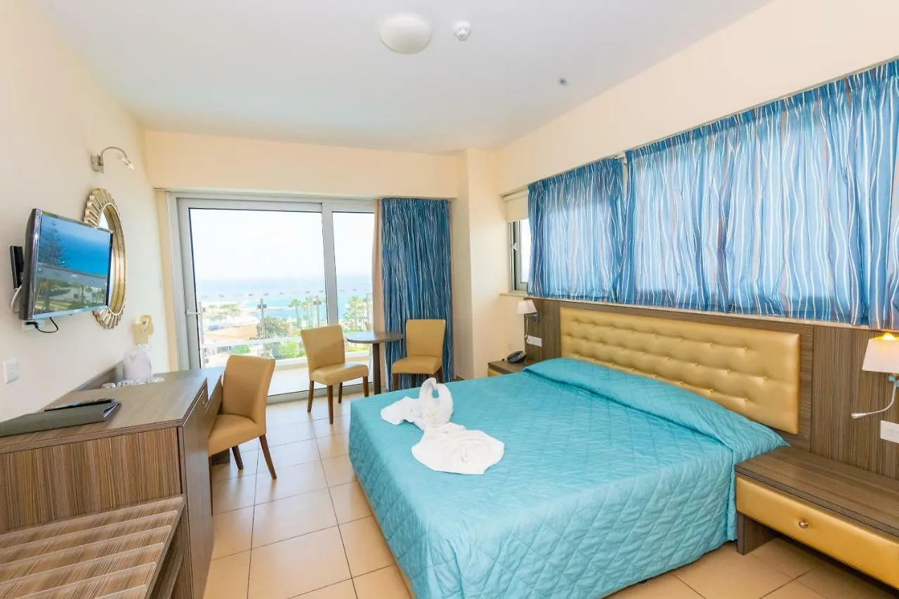 Tofinis Hotel Ayia Napa