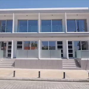 דירה Shalos