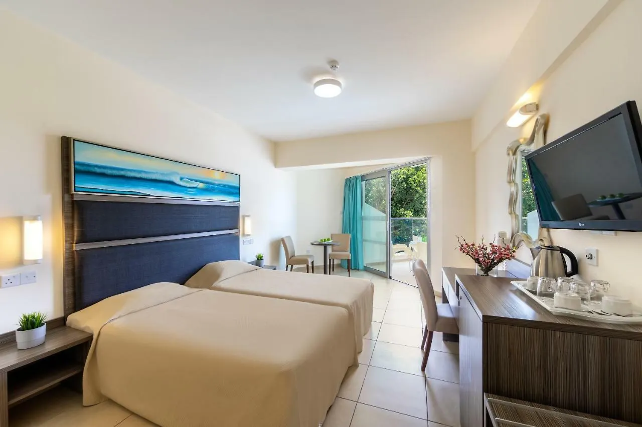 Tofinis Hotel Айя-Напа 4*,